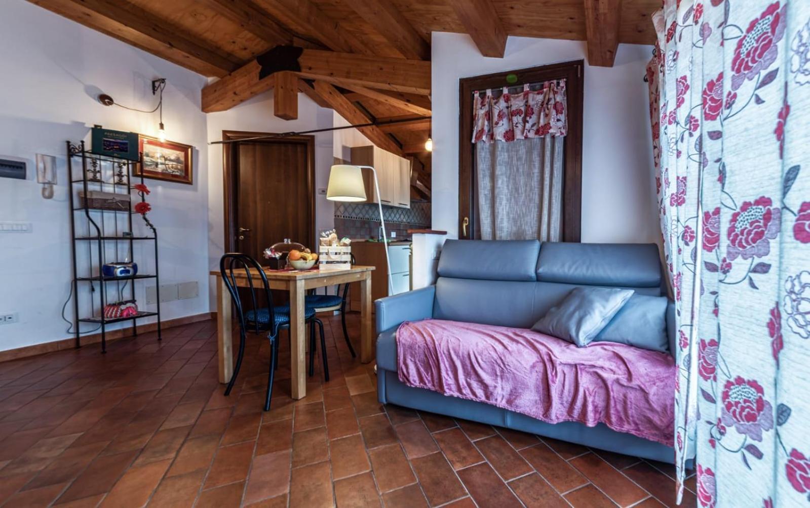 Happy Home Hosting Rieti Bagian luar foto